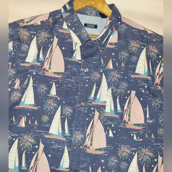 IZOD Short Sleeve Button Up‎ Shirt Blue Pink Sailboats Fireworks Size X Large - Picture 2 of 6